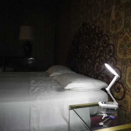 Le Stanze Del Notaio Homestay *