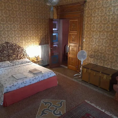 Le Stanze Del Notaio Homestay *